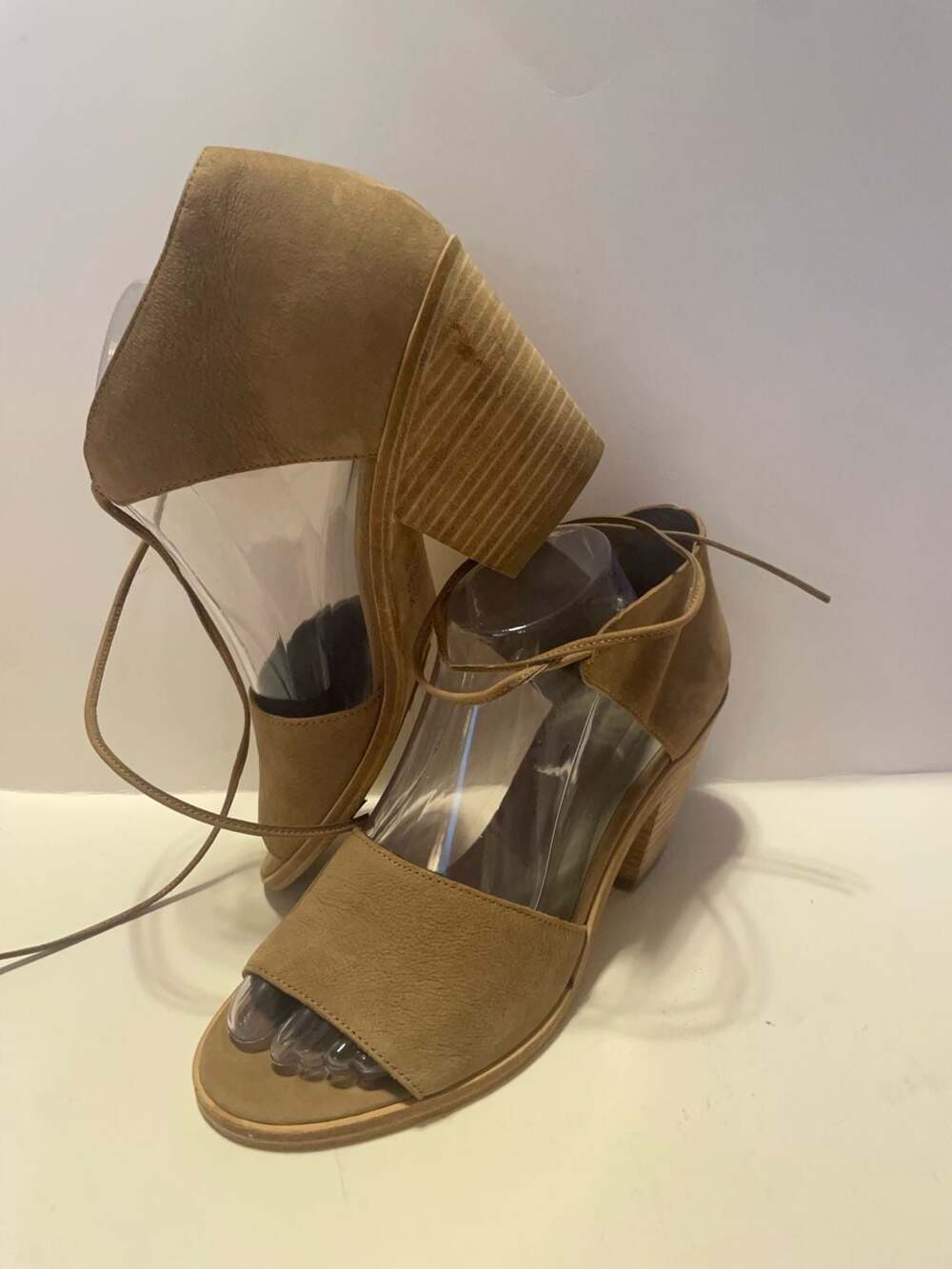 Eileen Fisher Tan Suede Lace-Up Block Heel Sandals Size 9.5